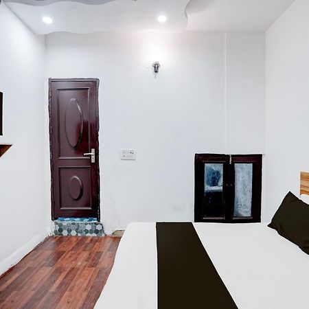 Hotel O Le Empire Stay House Yeni Delhi Dış mekan fotoğraf