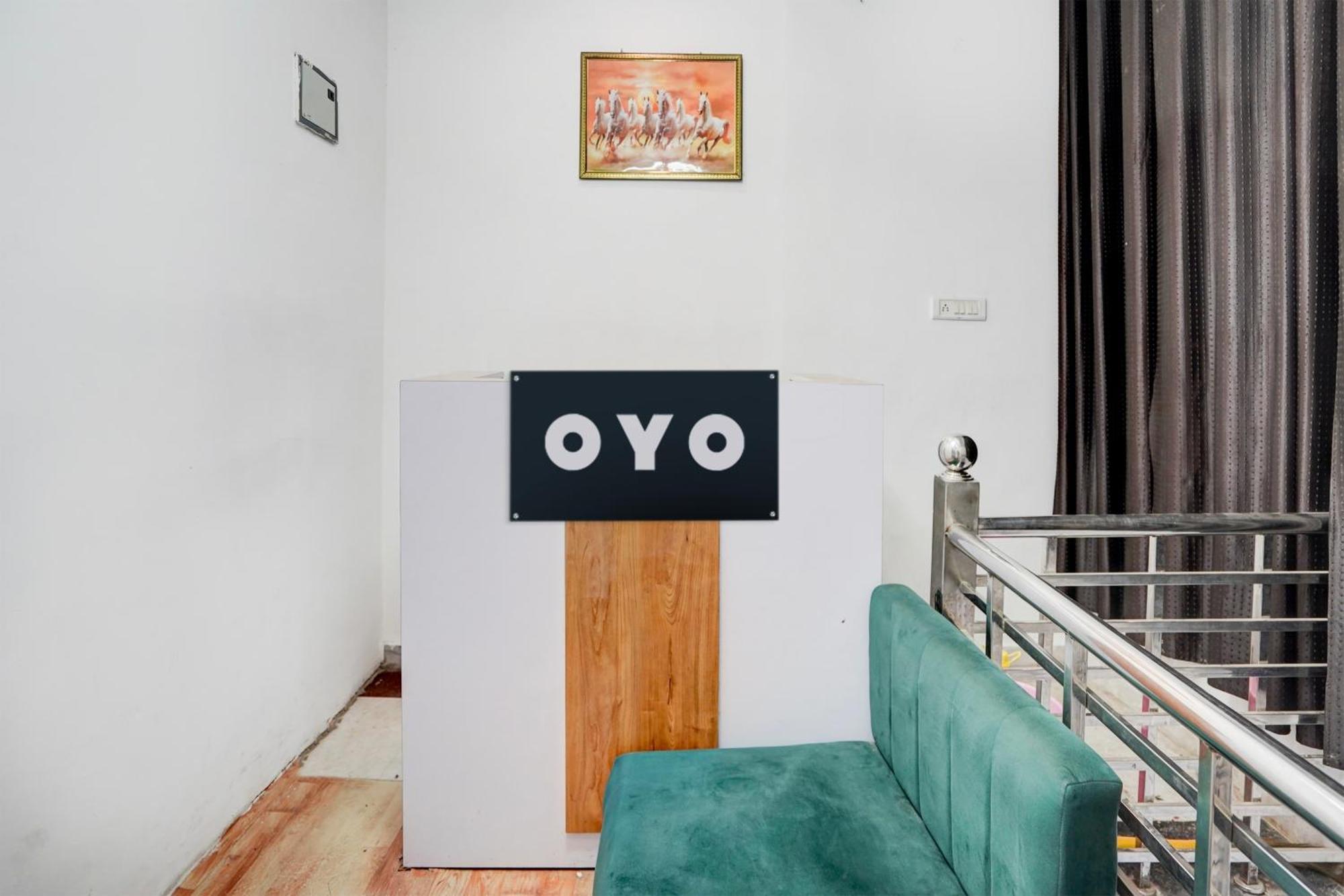 Hotel O Le Empire Stay House Yeni Delhi Dış mekan fotoğraf