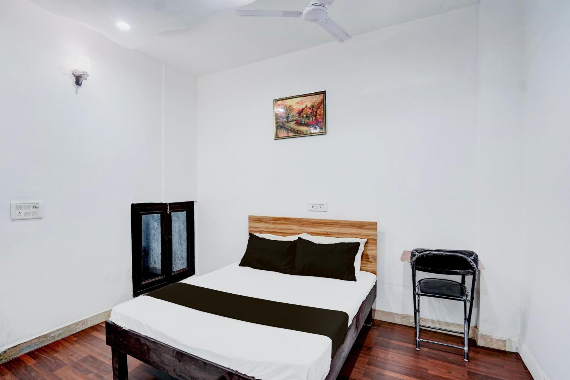 Hotel O Le Empire Stay House Yeni Delhi Dış mekan fotoğraf