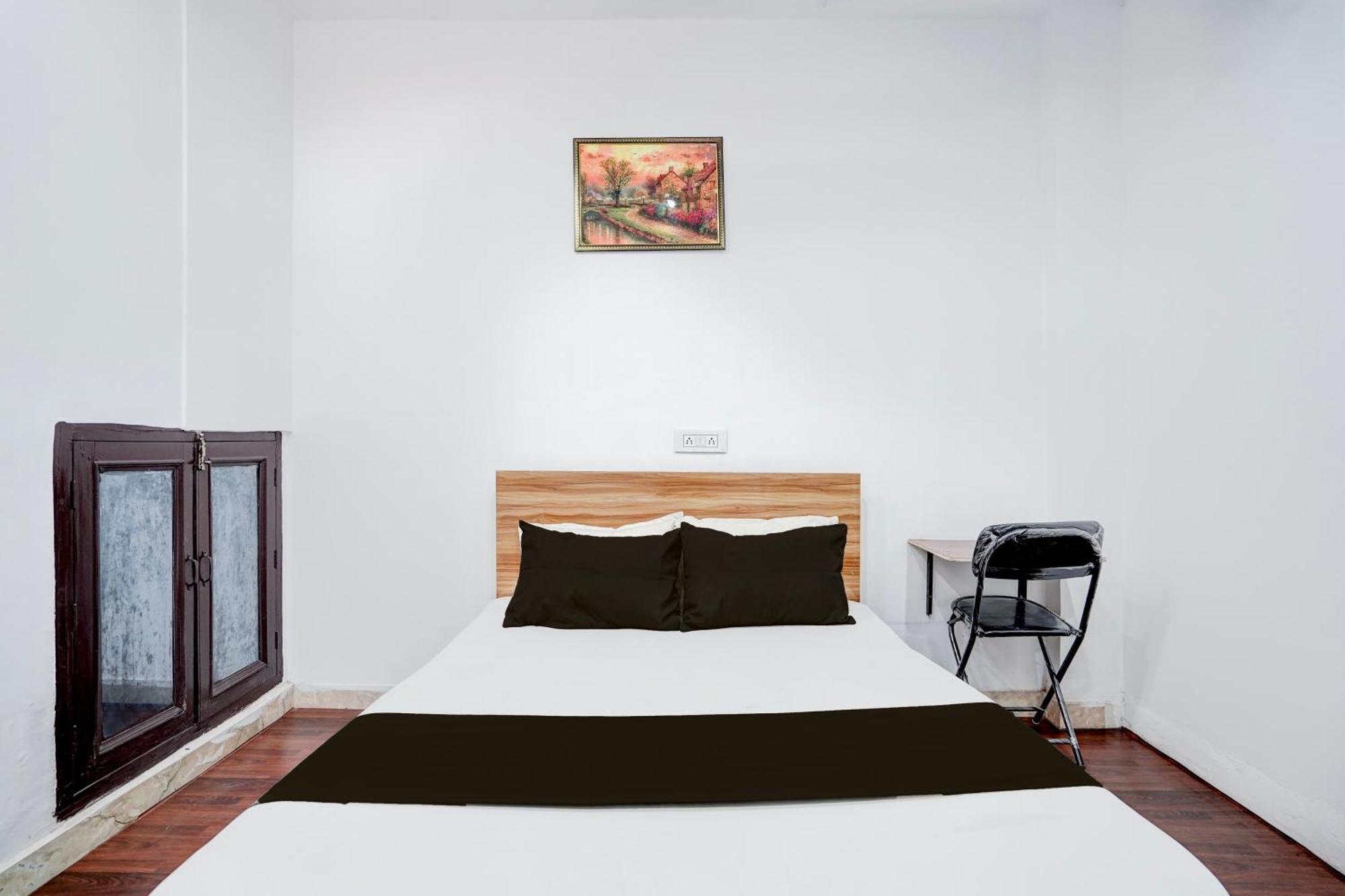 Hotel O Le Empire Stay House Yeni Delhi Dış mekan fotoğraf