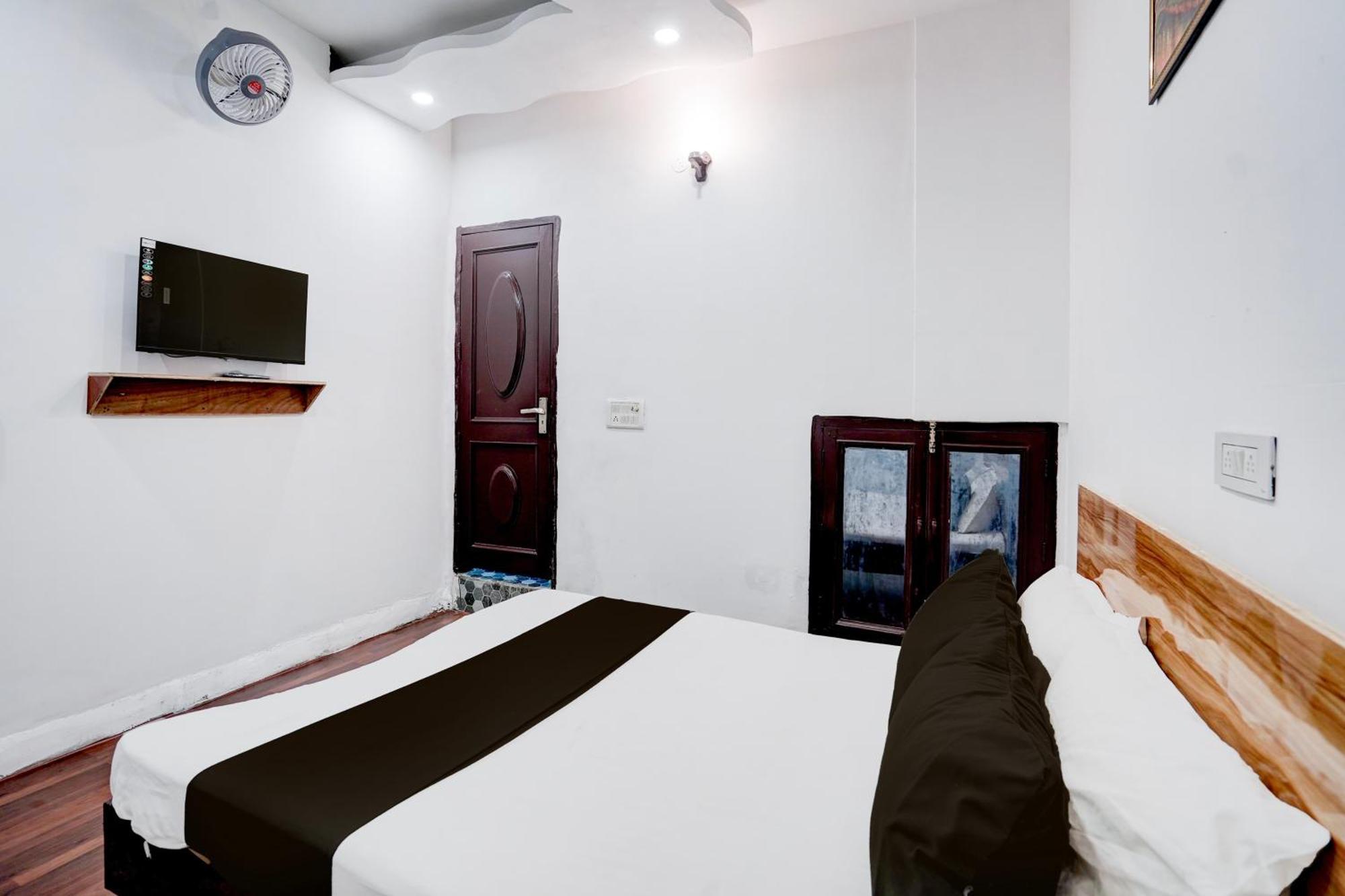 Hotel O Le Empire Stay House Yeni Delhi Dış mekan fotoğraf